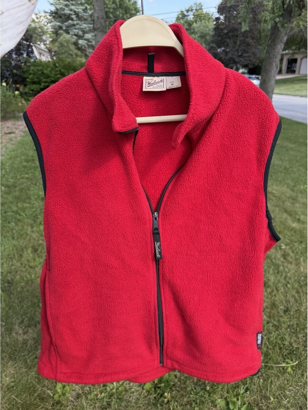 90s Vintage Mens Woolrich Red Fleece Vest Navy Trim Size M USA Made Polartech